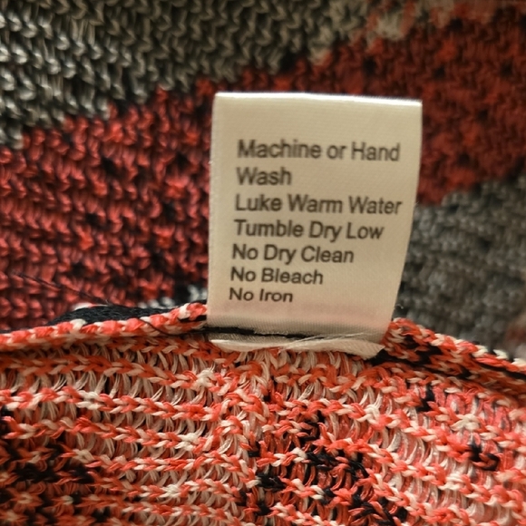 Ming Wang Pink and Black Geometric Cardigan Sweater And Top - Picture 8 of 14